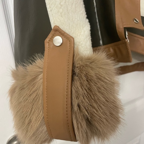 Unique faux, leather and fur jacket - Picture 2 of 4